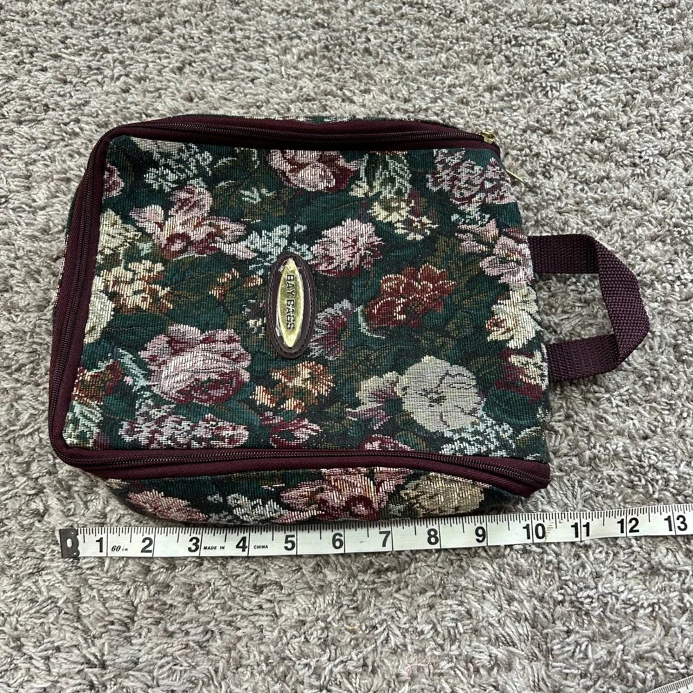 Bay Bags Vintage‎ Floral Tapestry Hanging Toiletry Travel Organizer Burgundy 90s